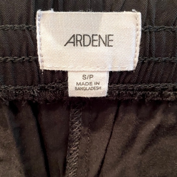 Ardene โข Black mini short with elastic waist - Picture 7 of 7